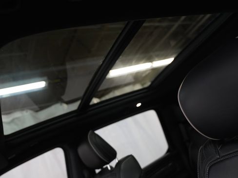 Used 2019 RAM 1500 Limited AWD/4WD image 34