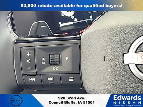 New 2026 Nissan Pathfinder SL w/ SL Premium Package AWD/4WD image 29