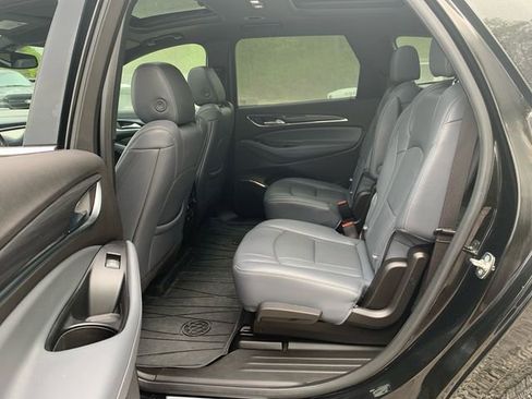 Used 2024 Buick Enclave Essence w/ Experience Buick Package AWD/4WD image 13