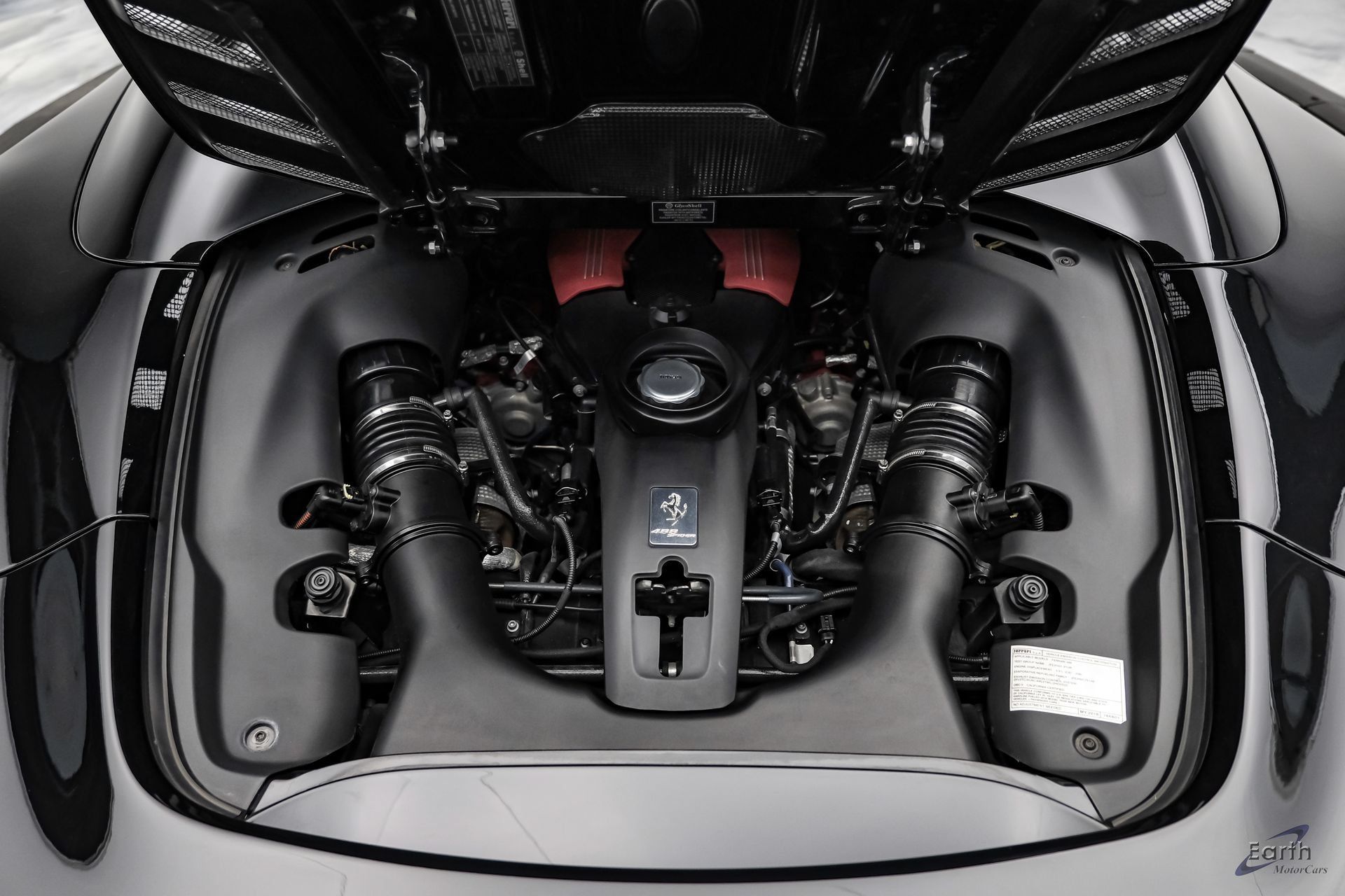Used 2018 Ferrari 488 Spider RWD image 4