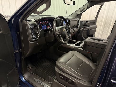 Used 2022 Chevrolet Silverado 2500 LTZ w/ LTZ Convenience Package AWD/4WD image 46