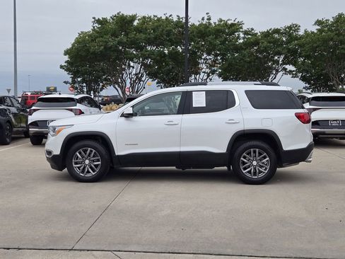 Used 2019 GMC Acadia SLT FWD image 10