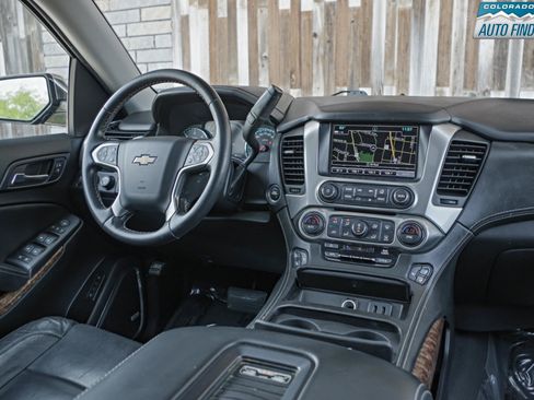 Used 2019 Chevrolet Tahoe Premier AWD/4WD image 16