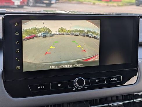 New 2026 Mitsubishi Outlander LE AWD/4WD image 9