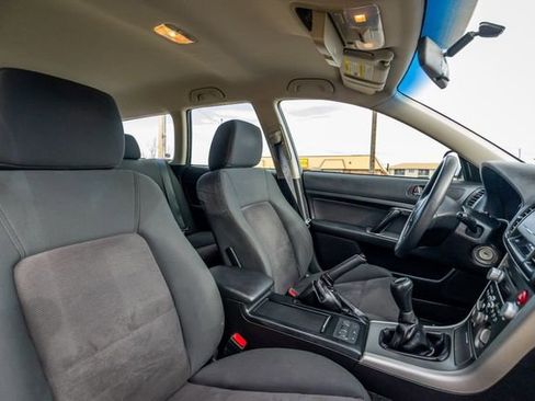 Used 2008 Subaru Outback 2.5i image 22