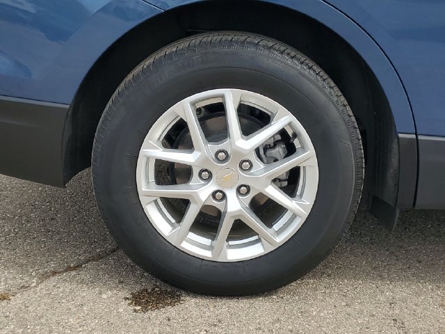 Certified 2024 Chevrolet Equinox LT AWD/4WD image 5