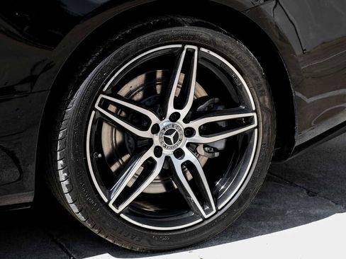 Used 2019 Mercedes-Benz E 450 image 53