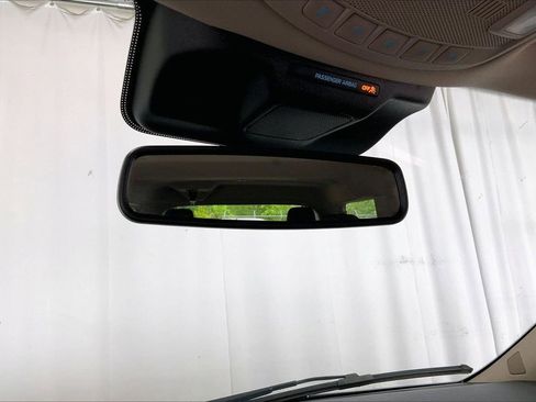 Used 2024 Ford Expedition Max XLT RWD image 17