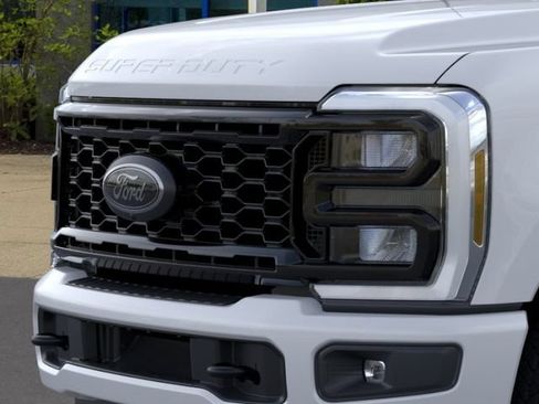 New 2026 Ford F350 Lariat w/ Black Appearance Package AWD/4WD image 18