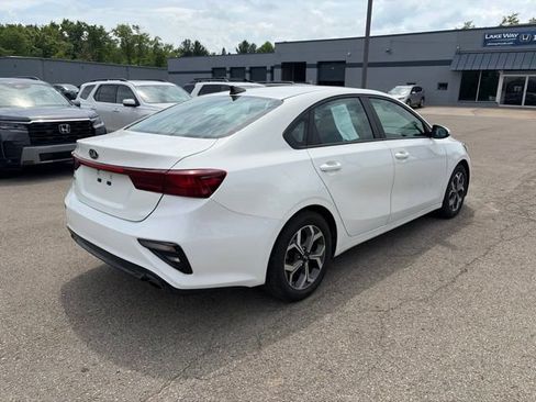 Used 2021 Kia Forte LXS FWD image 8
