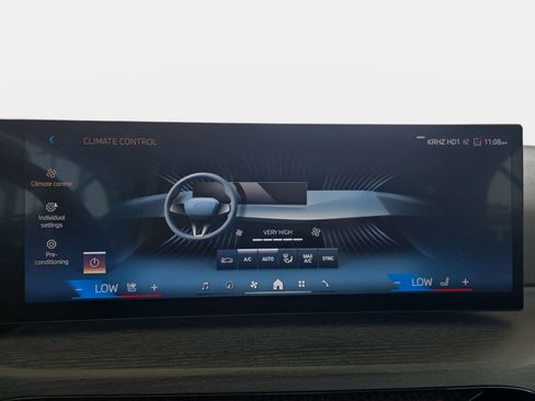 Used 2025 BMW 430i xDrive Convertible AWD/4WD image 23