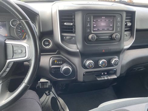 Used 2020 RAM 1500 Big Horn RWD image 21