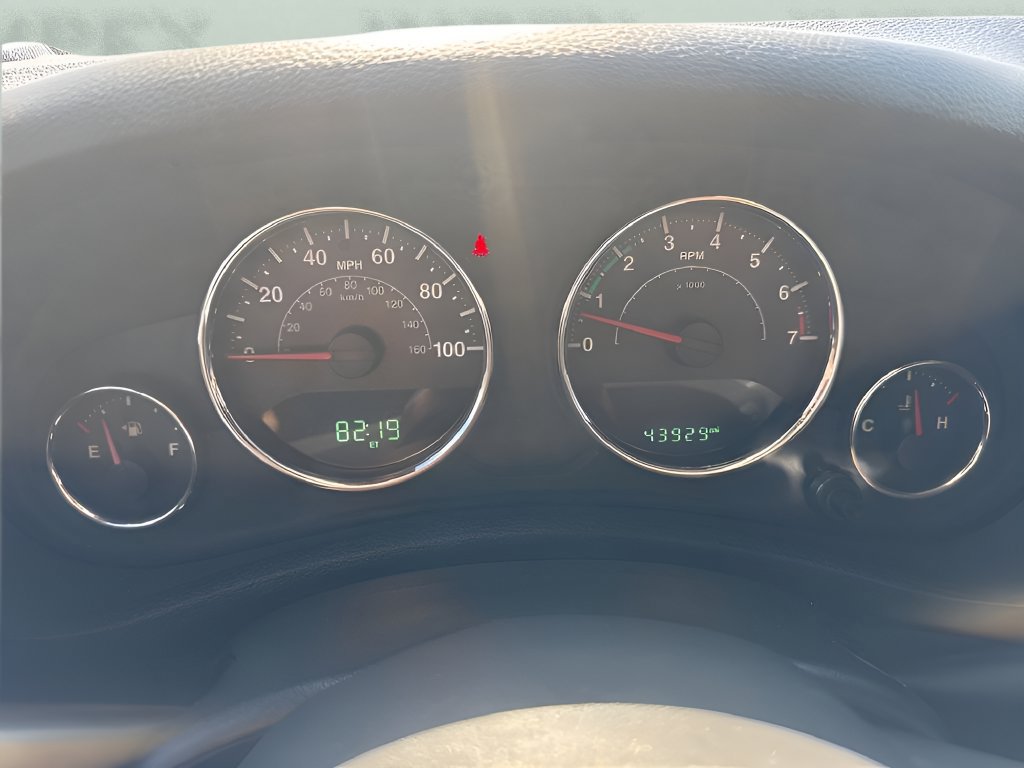 Used 2018 Jeep Wrangler Sport AWD/4WD image 26