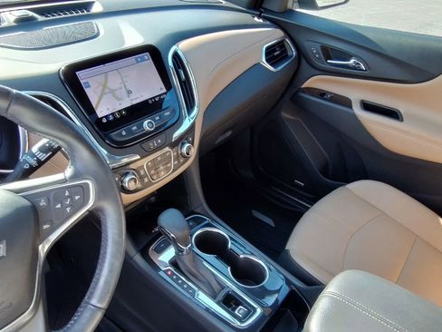 Used 2018 Chevrolet Equinox Premier image 22