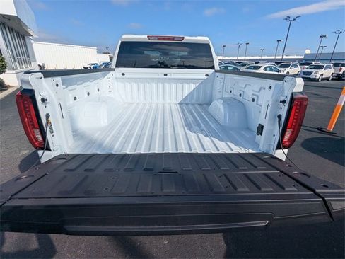 New 2026 GMC Sierra 1500 SLT w/ SLT Premium Package image 10