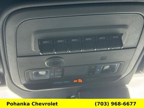 Used 2023 Ford Bronco Badlands w/ Sasquatch Package AWD/4WD image 18