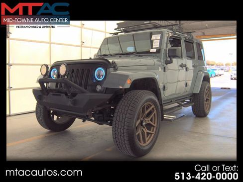 Used 2015 Jeep Wrangler Unlimited Sahara w/ Connectivity Group image 1