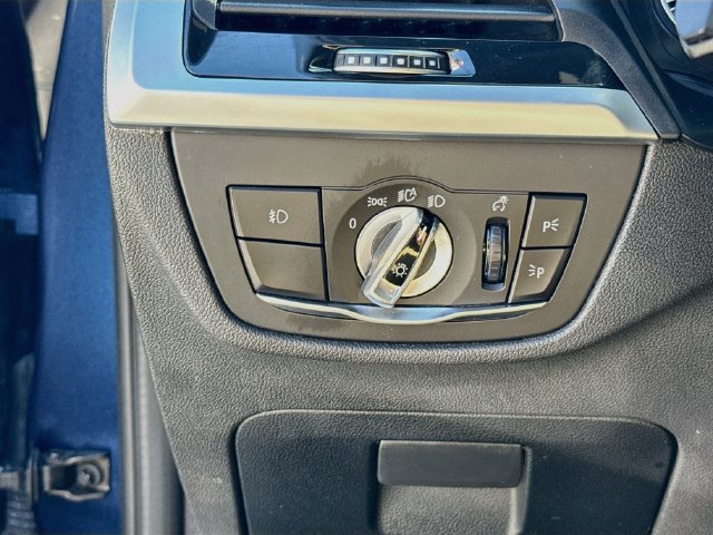 Used 2019 BMW X3 xDrive30i w/ Convenience Package AWD/4WD image 35
