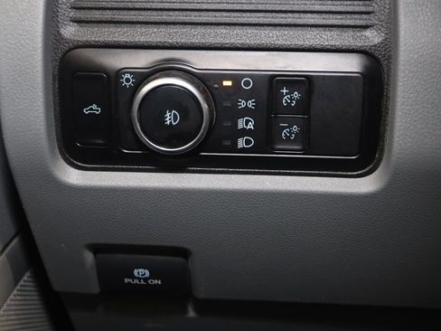 Used 2023 Ford F350 XLT image 23