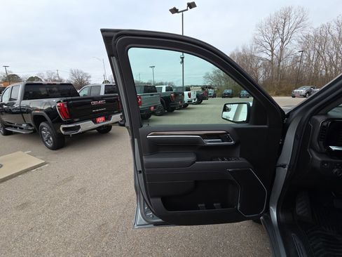 New 2026 Chevrolet Silverado 1500 LT image 13