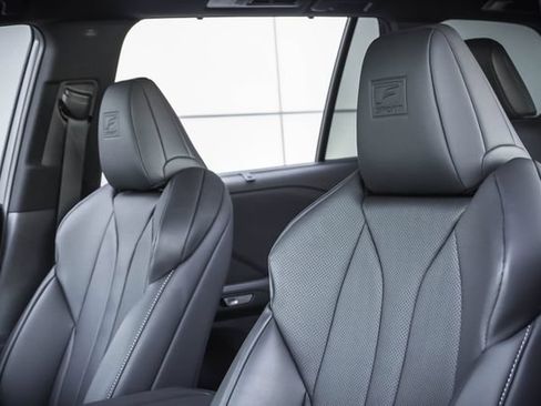 Certified 2025 Lexus TX 500h AWD w/ Technology Package image 10