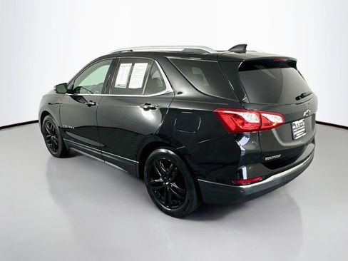 Used 2020 Chevrolet Equinox LT w/ Midnight Edition FWD image 5