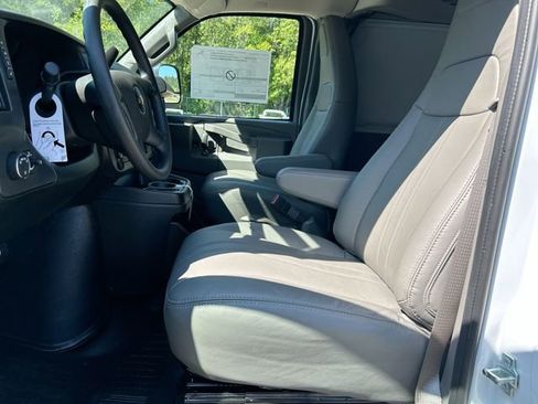 New 2026 Chevrolet Express 2500 w/ Driver Convenience Package RWD image 17