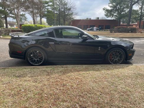 Used 2012 Ford Mustang Shelby GT500 w/ SVT Performance Pkg RWD image 6