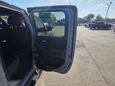 Used 2023 Nissan Frontier Pro-X w/ Pro Convenience Package image 13