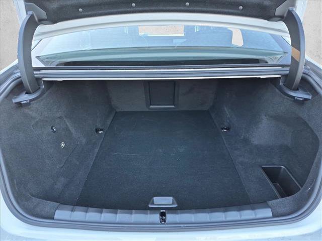 Certified 2025 BMW i7 xDrive60 AWD/4WD image 6