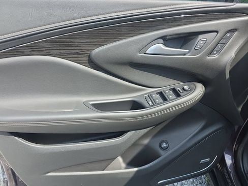 Used 2017 Buick Envision Premium AWD/4WD image 12