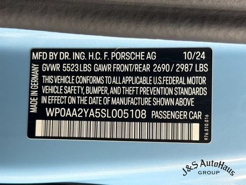 Used 2025 Porsche Panamera w/ Premium Package RWD image 40