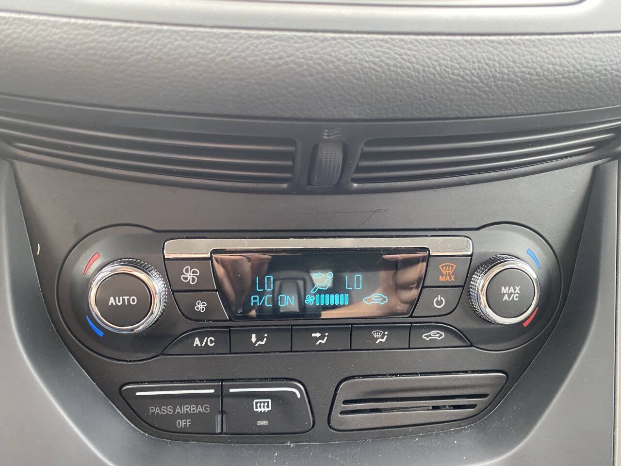 Used 2014 Ford Escape SE w/ Equipment Group 201A AWD/4WD image 28