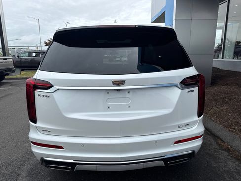 Used 2020 Cadillac XT6 Premium Luxury AWD/4WD image 7