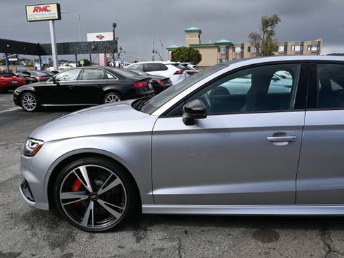 Used 2018 Audi RS 3 image 15