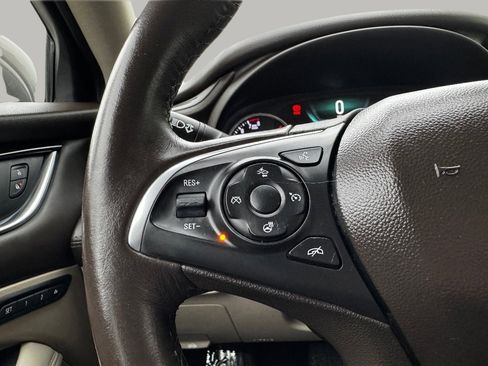Used 2019 Buick LaCrosse Premium image 22