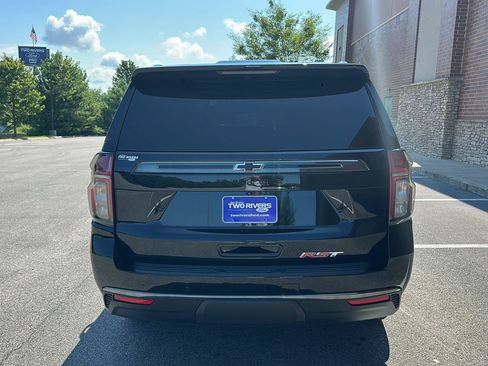 Used 2022 Chevrolet Tahoe RST w/ Luxury Package AWD/4WD image 4