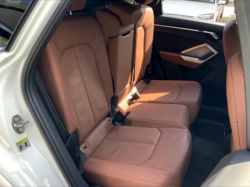 Used 2022 Audi Q3 2.0T Premium image 17