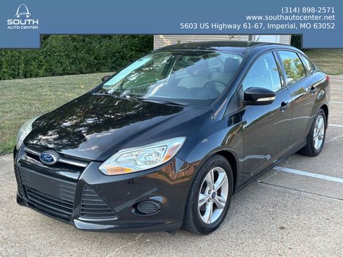 Used 2014 Ford Focus SE image 1