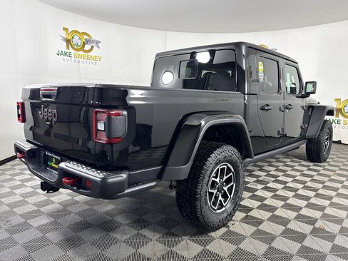 New 2026 Jeep Gladiator Rubicon w/ Steel Power Dome Hood Package AWD/4WD image 10