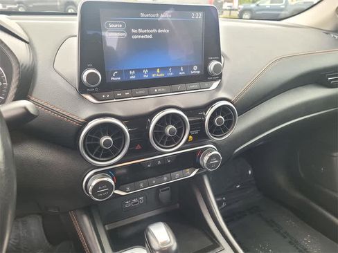 Used 2023 Nissan Sentra SR w/ SR Premium Package image 18