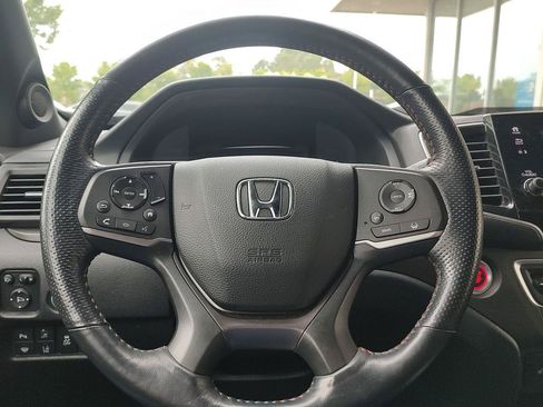 Used 2024 Honda Passport TrailSport image 18