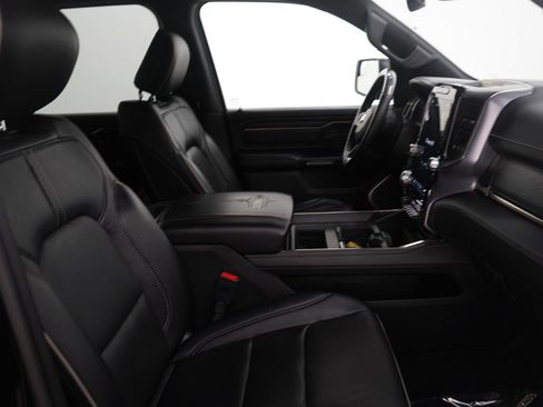 Used 2021 RAM 1500 Limited w/ Night Edition image 11