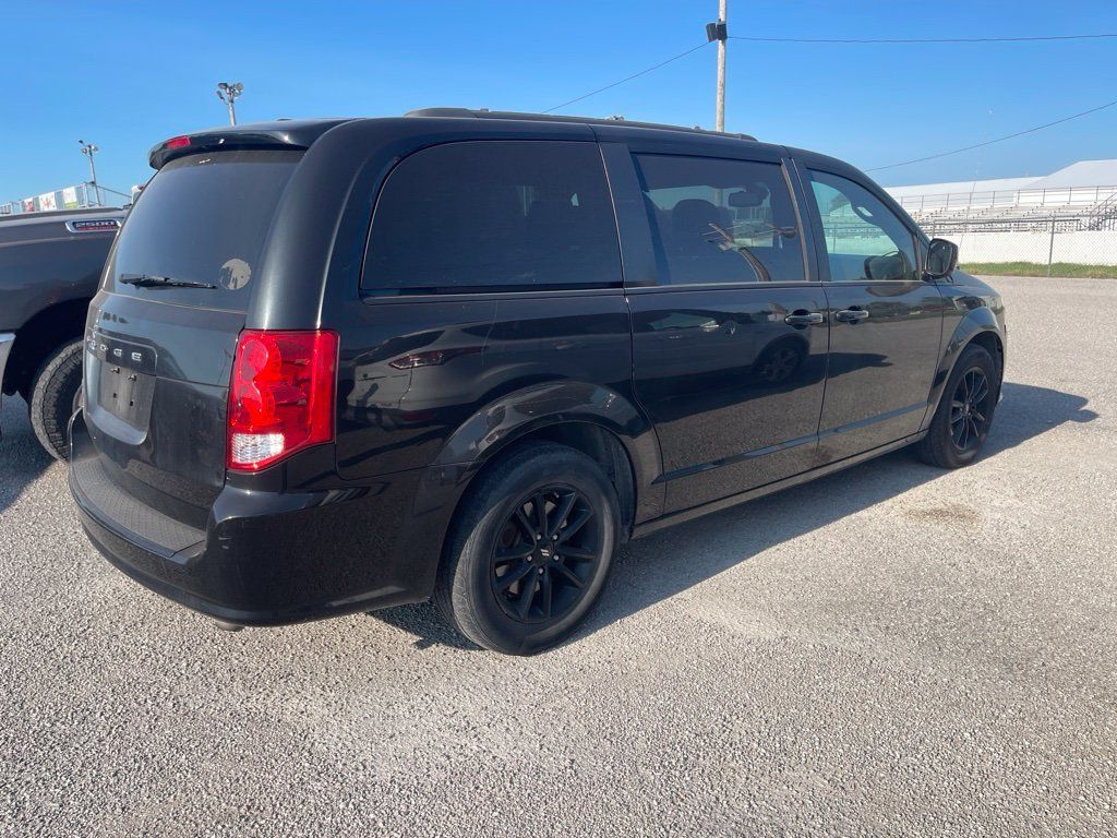 Used 2020 Dodge Grand Caravan SE FWD image 6