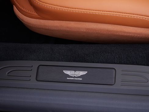 New 2026 Aston Martin V8 Vantage Convertible image 22