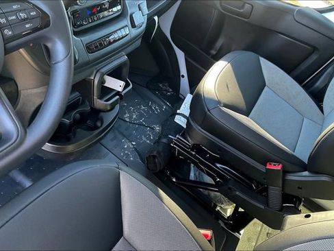 New 2025 RAM ProMaster 1500 w/ Quick Order Package 22G SLT image 9