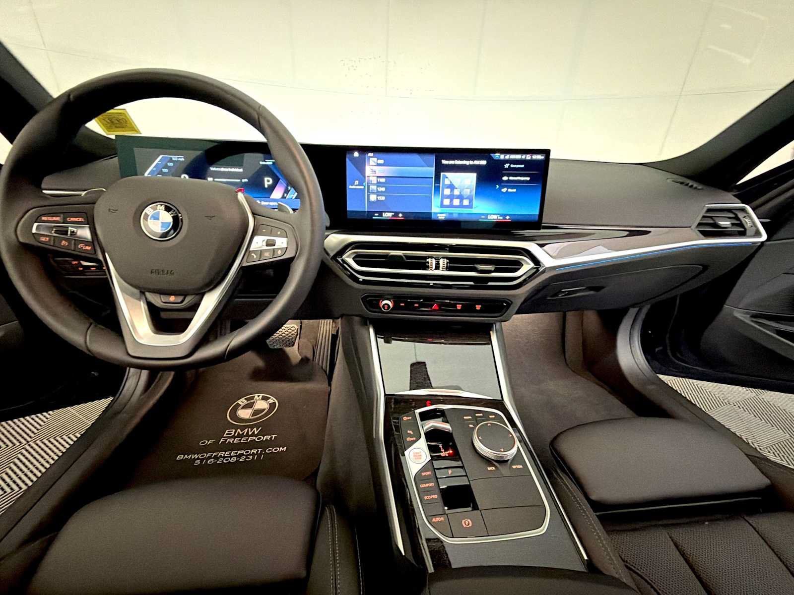 Used 2024 BMW 330i xDrive Sedan w/ Convenience Package AWD/4WD image 14