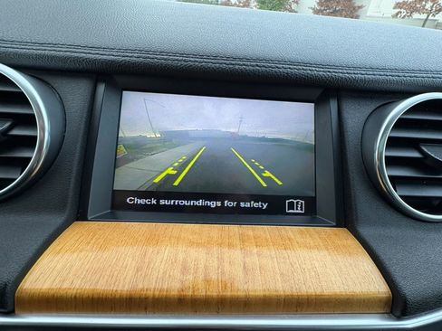 Used 2015 Land Rover LR4 HSE image 20