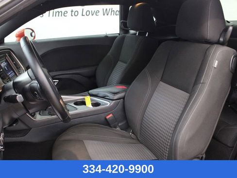 Used 2020 Dodge Challenger SXT image 13