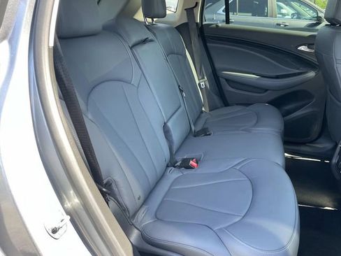Certified 2020 Buick Envision Essence FWD image 20